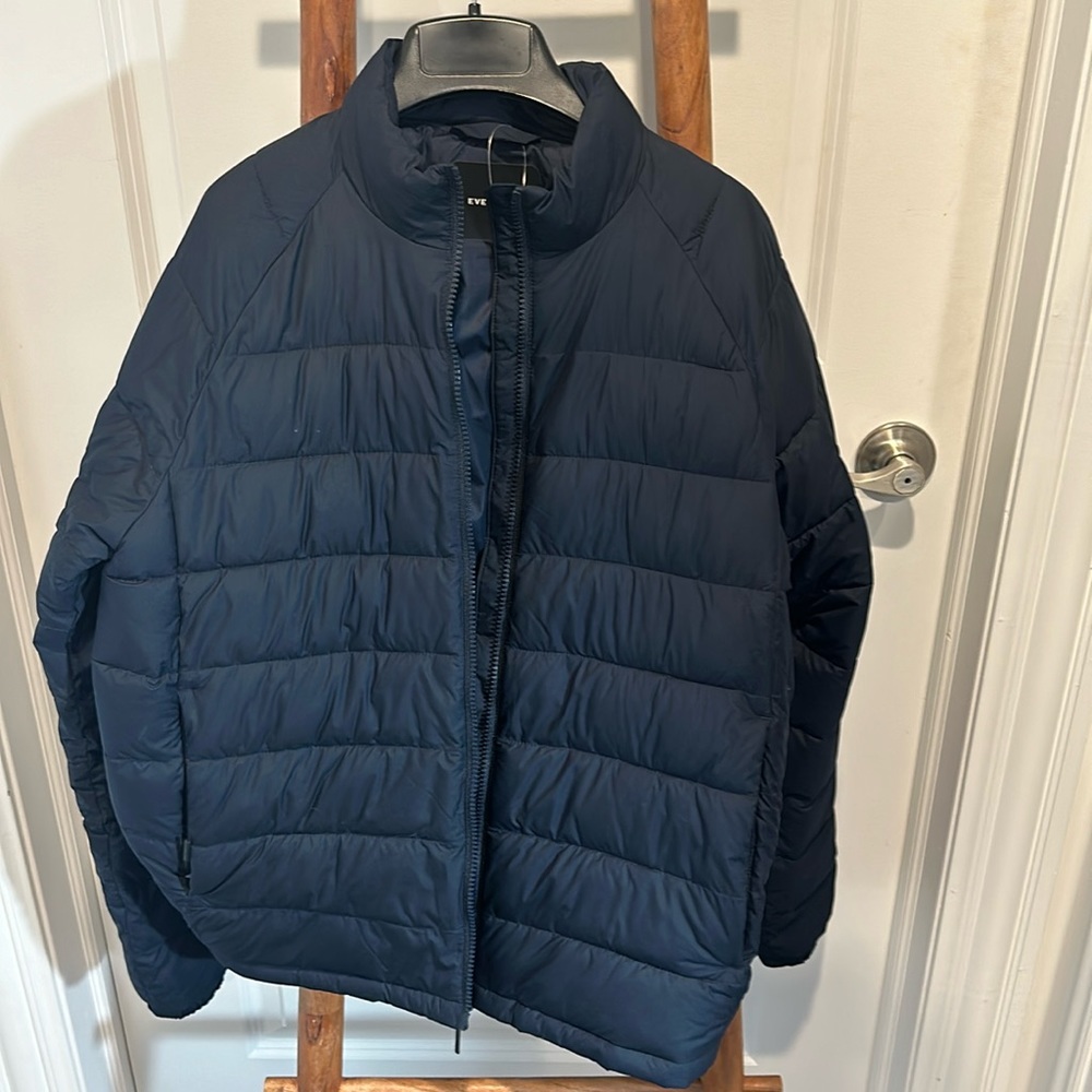 Everlane lightweight puffer jacket - NWOT - Navy Blue